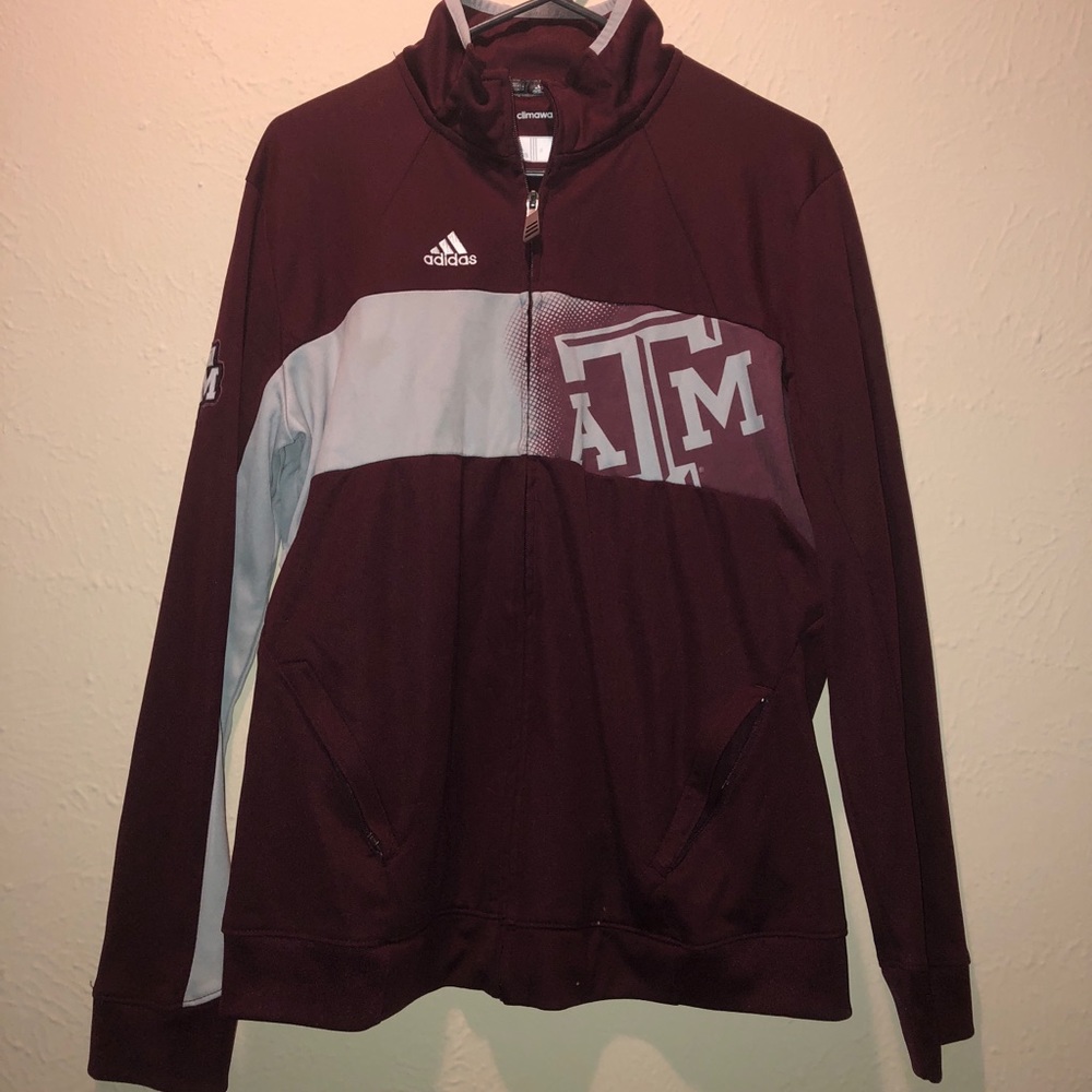 zip up jacket